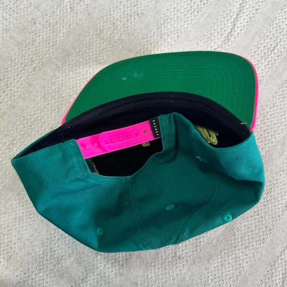 Jordan SnapBack‎ hat - Picture 2 of 3